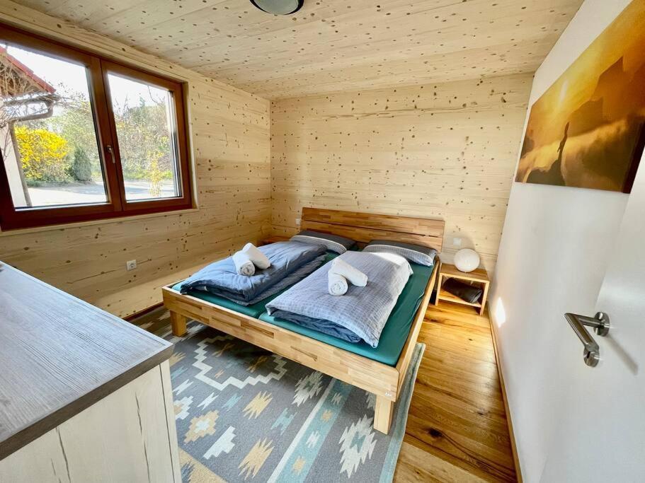 Zweistoeckiges Natur-Holzhaus Mit Berg- & Seesicht Horgenzell Exterior foto