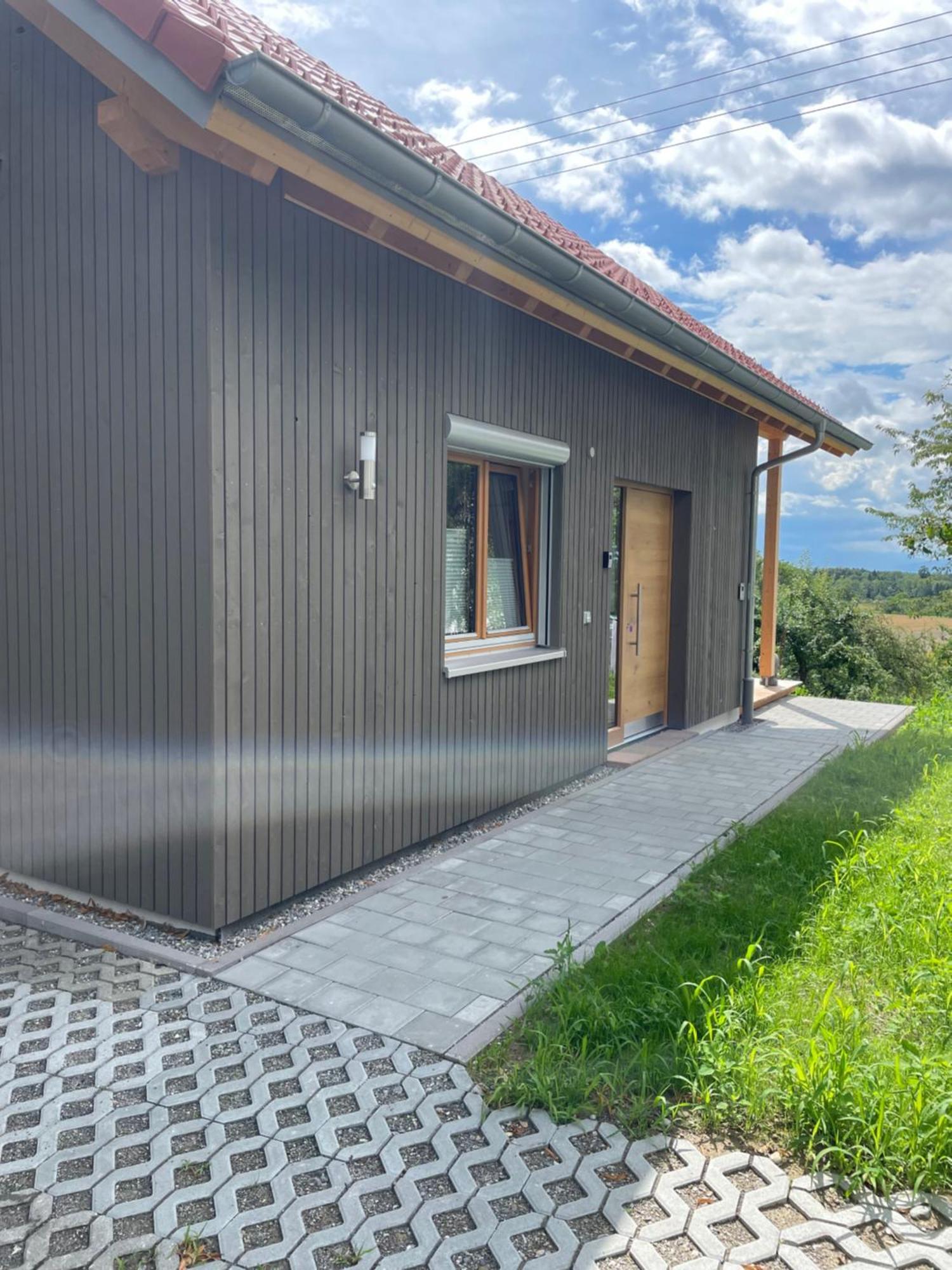 Zweistoeckiges Natur-Holzhaus Mit Berg- & Seesicht Horgenzell Exterior foto
